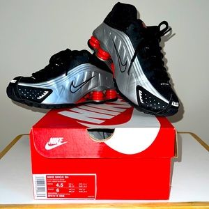Nike Shox R4